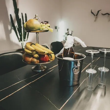 Altbau-loft Fuer 12 Personen Am Alexanderplatz 베를린