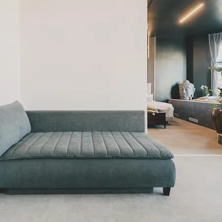 Altbau-loft Fuer 12 Personen Am Alexanderplatz Berlin